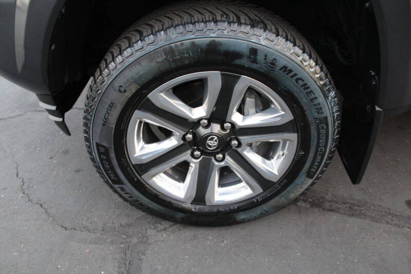 2017 Toyota Tacoma Limited