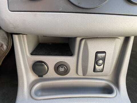 2005 Chevrolet Malibu Maxx LS