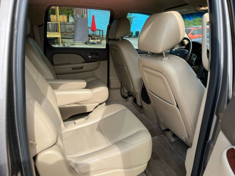 2012 GMC Yukon XL SLT