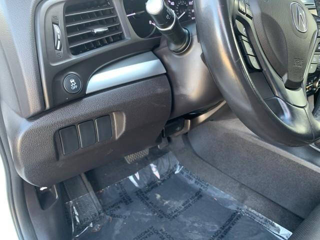 2017 Acura ILX w/Premium