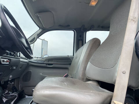 2003 Ford F-650 Super Duty