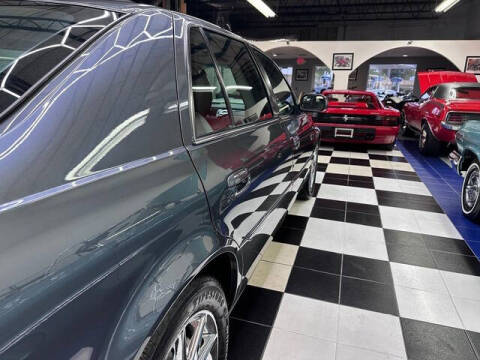 2011 Cadillac DTS Luxury Collection