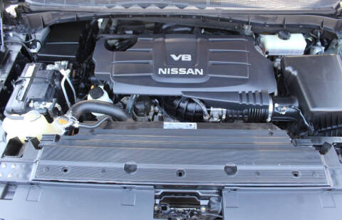 2017 Nissan Titan SV