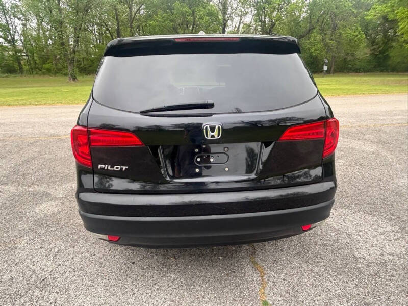 2017 Honda Pilot EX