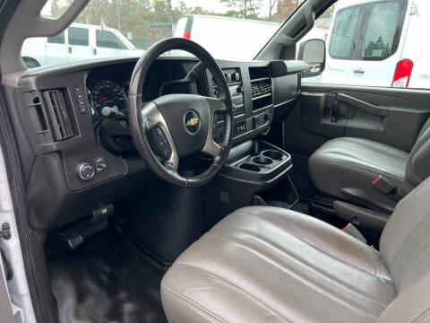 2019 Chevrolet Express 2500