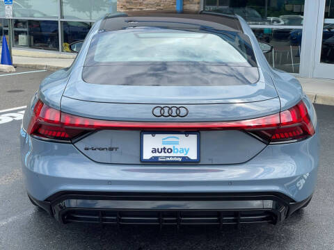 2022 Audi e-tron GT quattro Prestige