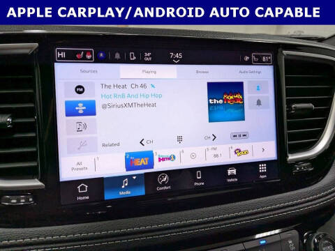 2026 Chrysler Pacifica Plug-In Hybrid Select