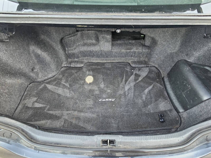 2013 Toyota Camry Hybrid LE