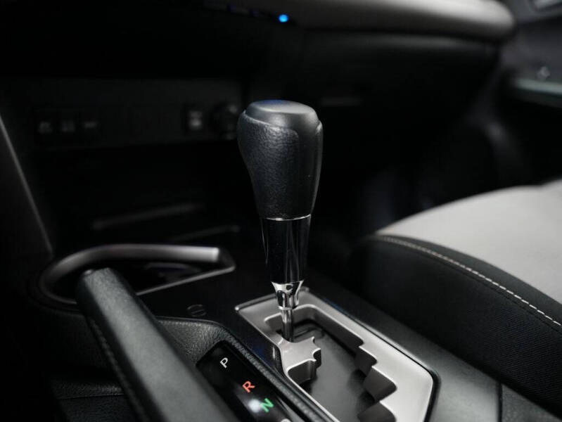 2017 Toyota RAV4 Hybrid XLE