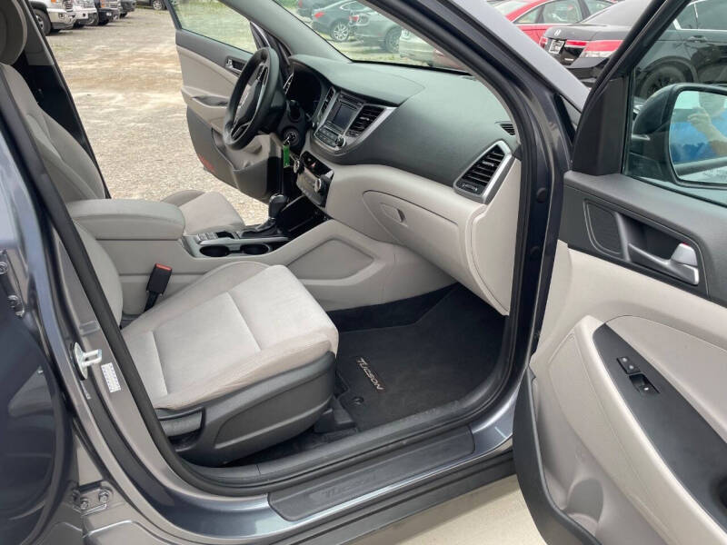 2016 Hyundai Tucson SE