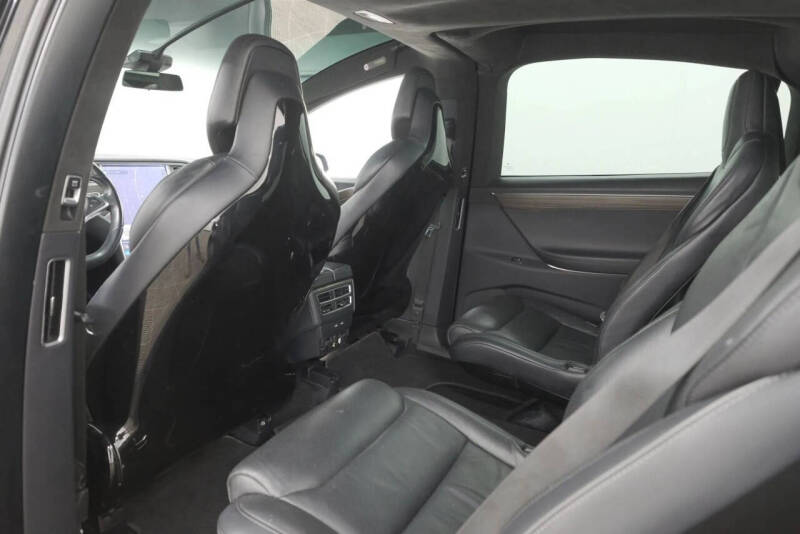 2016 Tesla Model X P90D