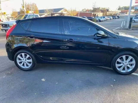 2014 Hyundai Accent SE