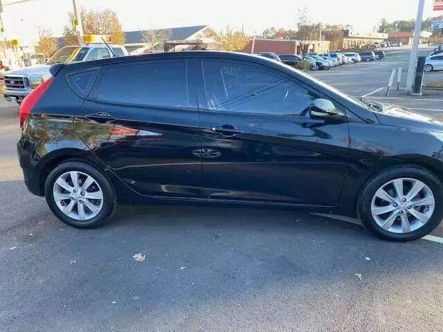 2014 Hyundai Accent SE