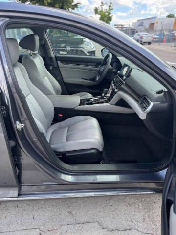 2018 Honda Accord EX