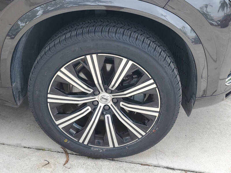 2024 Volvo XC90 B5 Core Bright Theme