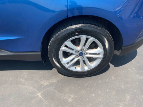 2020 Ford Edge SEL