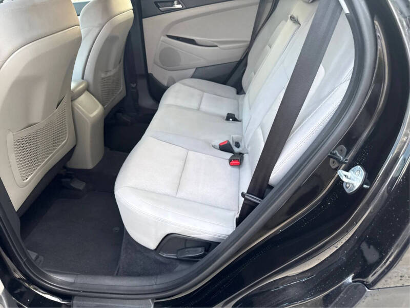 2018 Hyundai Tucson SE