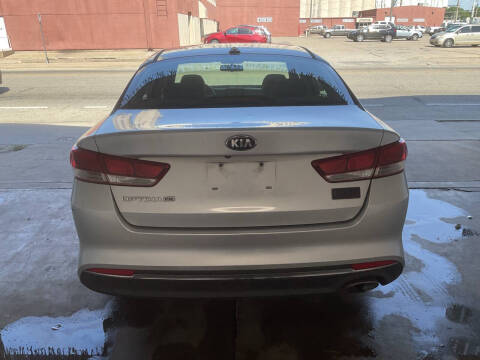 2016 Kia Optima LX