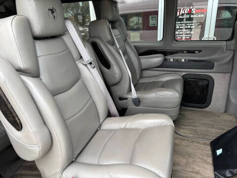 2022 Chevrolet Express 2500