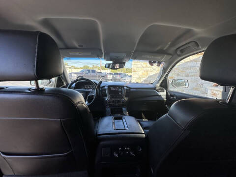 2019 Chevrolet Suburban LT