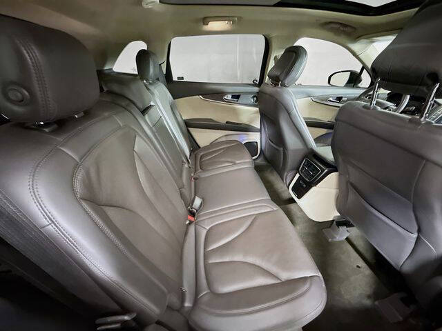 2020 Lincoln Nautilus Reserve