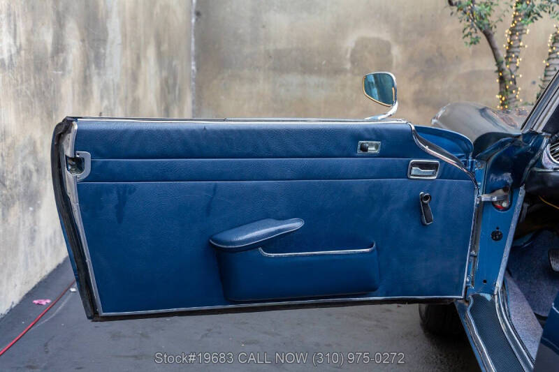 1967 Mercedes-Benz SL-Class