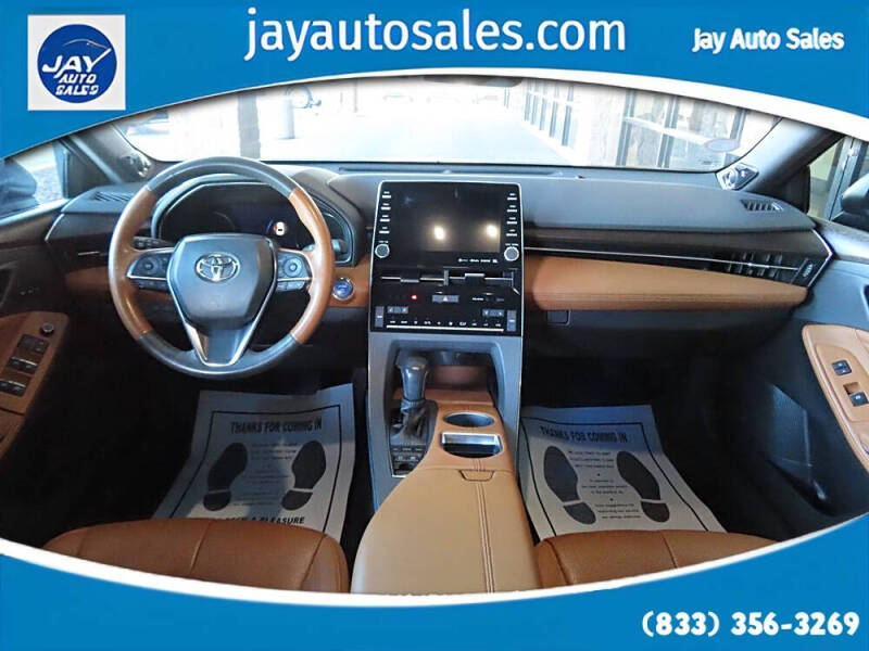 2020 Toyota Avalon Hybrid Limited