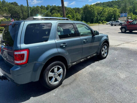 2011 Ford Escape for sale at CRS Auto & Trailer Sales Inc in Clay City KY