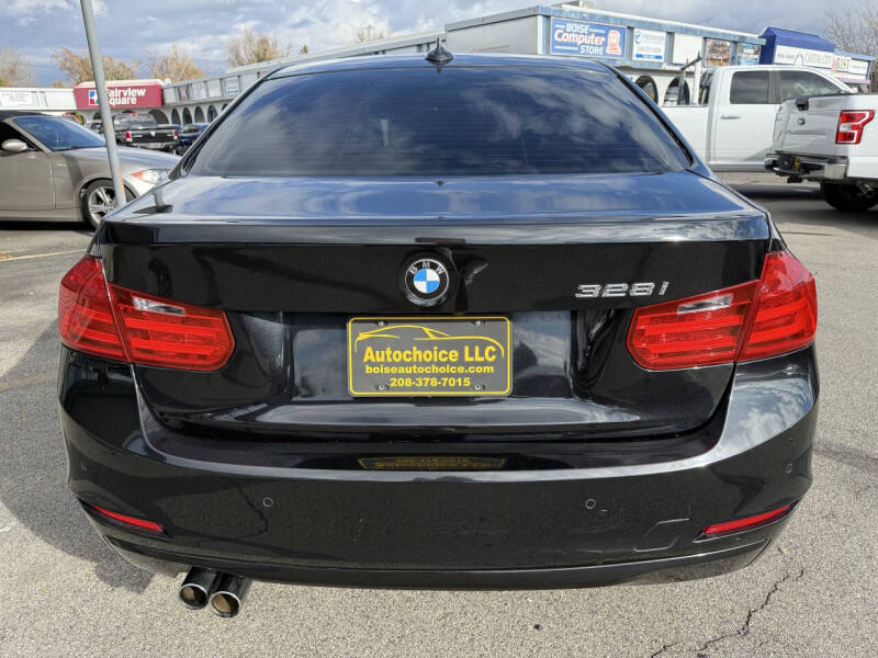 2015 BMW 3 Series 328i