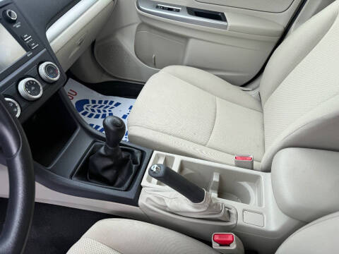 2016 Subaru Impreza 2.0i