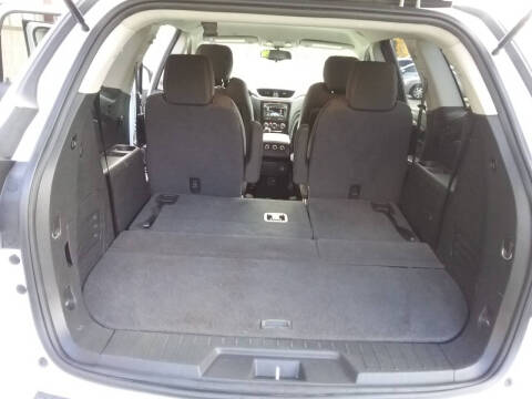 2017 Chevrolet Traverse LT