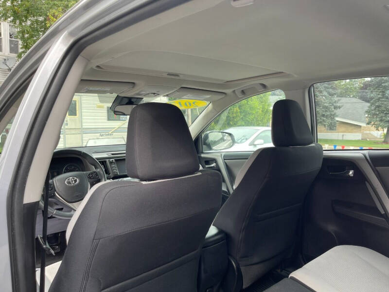 2017 Toyota RAV4 XLE