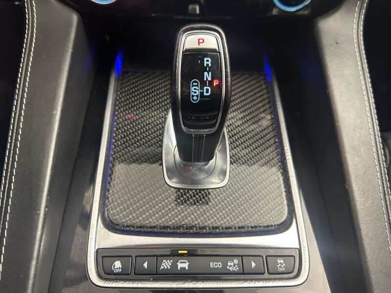 2020 Jaguar F-PACE SVR