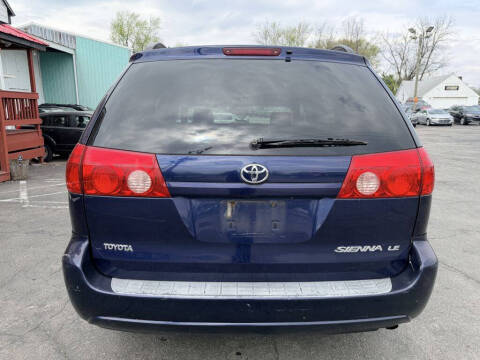 2006 Toyota Sienna
