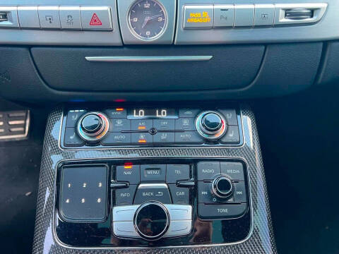 2016 Audi S8 plus 4.0T quattro