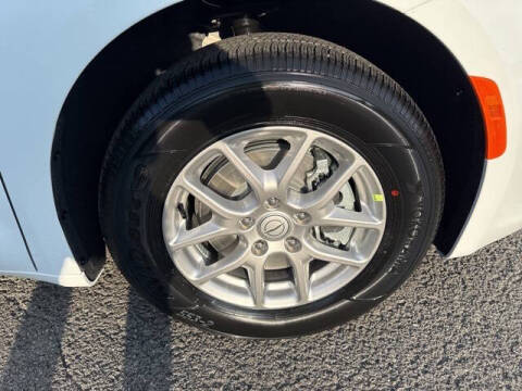 2026 Chrysler Voyager LX