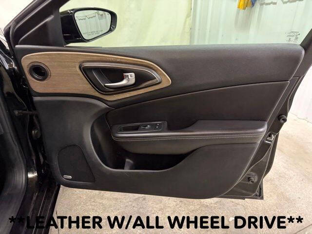 2015 Chrysler 200 C