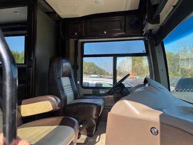 2016 Freightliner XCR Chassis