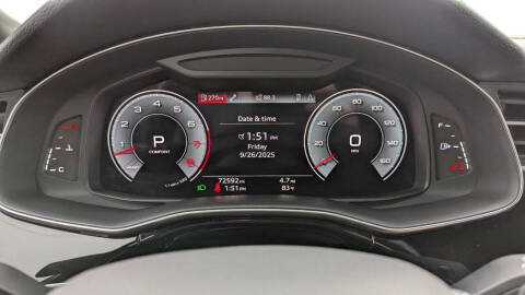 2022 Audi Q8 quattro Premium Plus 55 TFSI