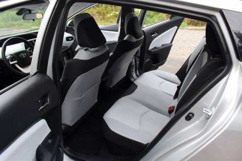 2017 Toyota Prius Three