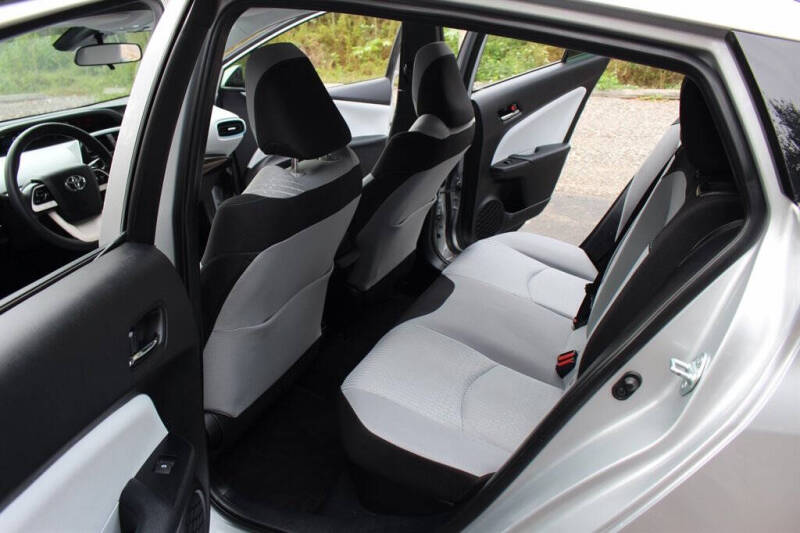 2017 Toyota Prius Three