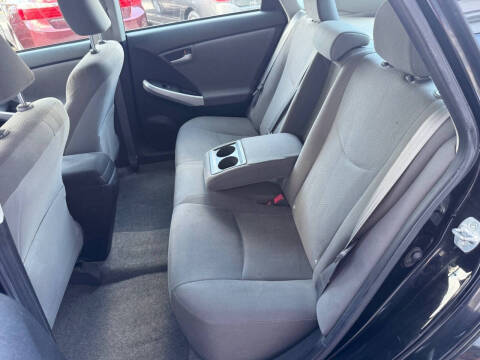 2013 Toyota Prius Two