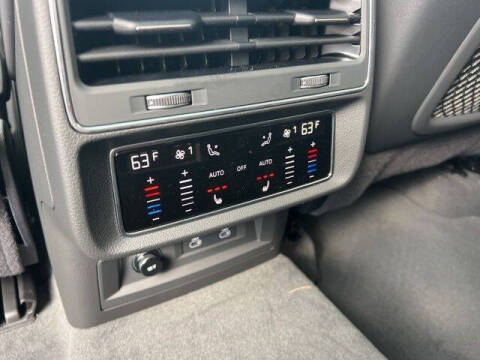 2026 Audi Q8 quattro Premium Plus 55 TFSI