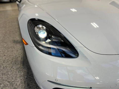 2019 Porsche 718 Cayman