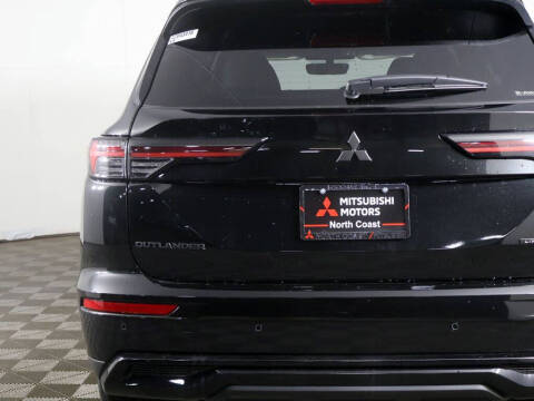 2026 Mitsubishi Outlander LE