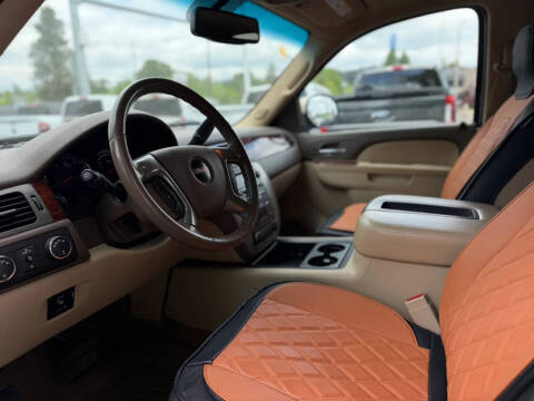 2011 GMC Yukon SLT