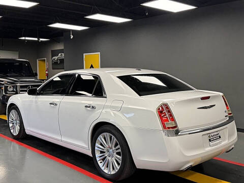 2011 Chrysler 300 C