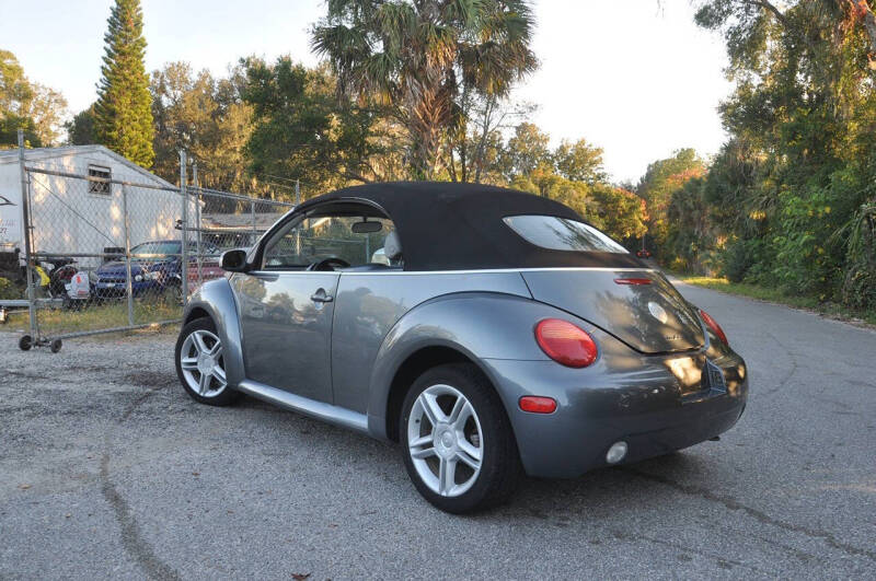 2004 Volkswagen New Beetle Convertible GLS