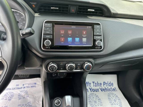 2025 Nissan Kicks Play S