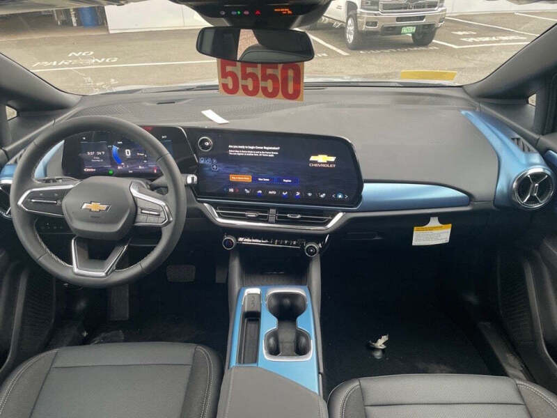 2026 Chevrolet Equinox EV LT 2